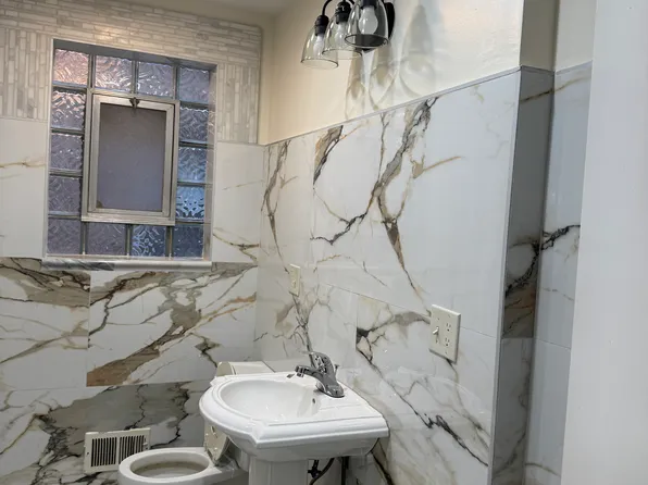 5100 N Central Park Ave Unit 1, Chicago, IL 60625