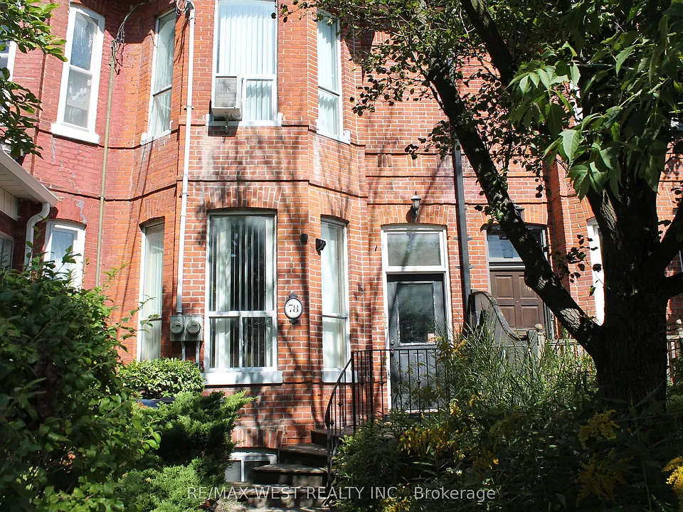 78 Wright Ave #3