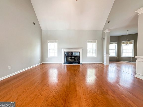 3rd image of 3349 Steeple Way