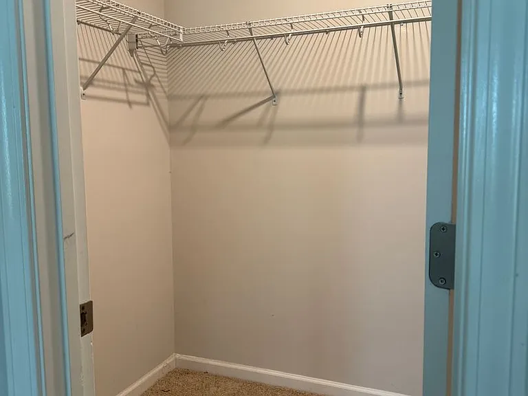 102 Jessica Ct — Photo 15
