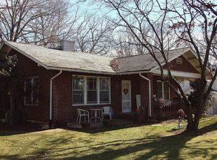 303 S Oakwood Dr, Statesville, NC 28677