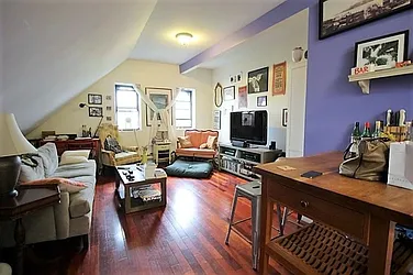 Rented by Urban Ambiance