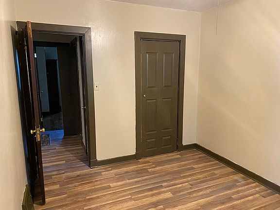3rd image of 328 McKinley Ave