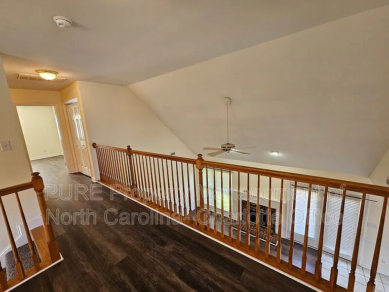151 Woodfern Pl — Photo 26