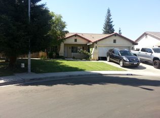 8205 Seven Hills Dr, Bakersfield, CA 93312