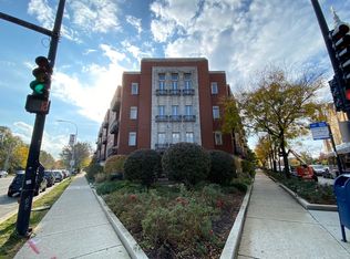 1075 W Roosevelt Rd UNIT 304, Chicago, IL 60607