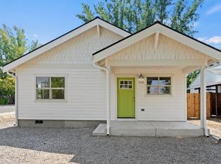 114 S Front St, Talent, OR 97540