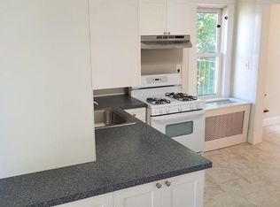 335 Garden Ave, Mount Vernon, NY 10553