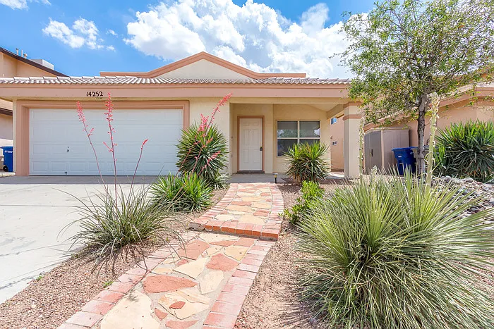14252 Spanish Point Dr — Photo 2