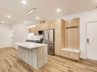 5126 S Kenwood Ave #302, Chicago, IL 60615
