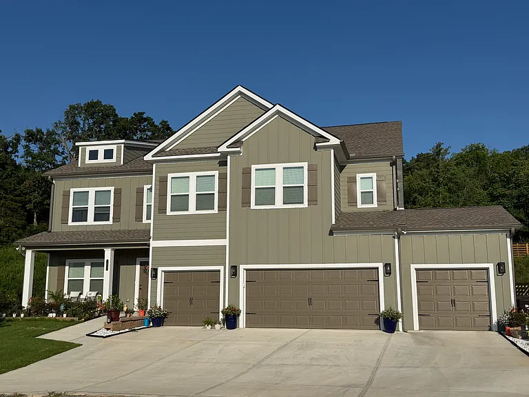 1584 Firelight Way — Photo 1