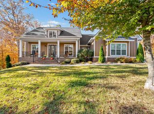 555 Riverstead Dr, Marietta, SC 29661