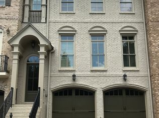 9064 Riverbend Mnr, Alpharetta, GA 30022