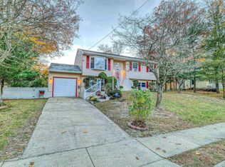 236 Terry Ln, Egg Harbor City, NJ 08215