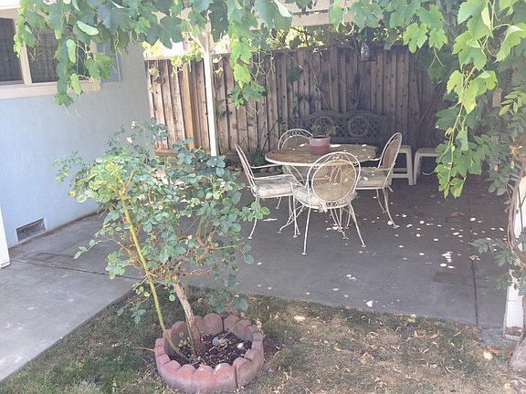 2nd image of 1527 Marcia Ave