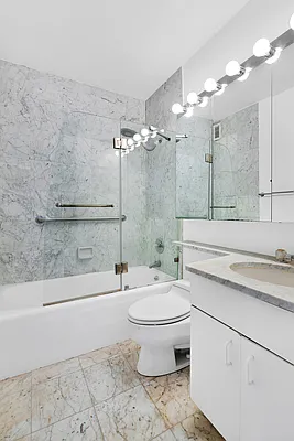 Rented by Corcoran | media 23