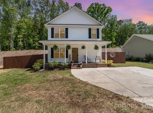 658 Morgan Rd, Albemarle, NC 28001