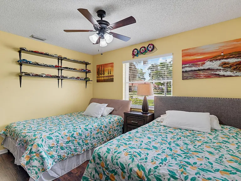 1619 Wiltshire Village Dr — Photo 20