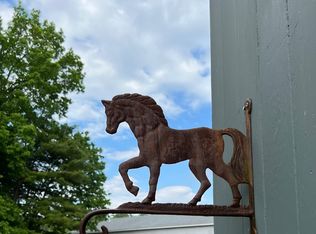 37 East St, Topsfield, MA 01983