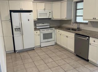 3445 NW 2nd Ter #3445, Miami, FL 33125
