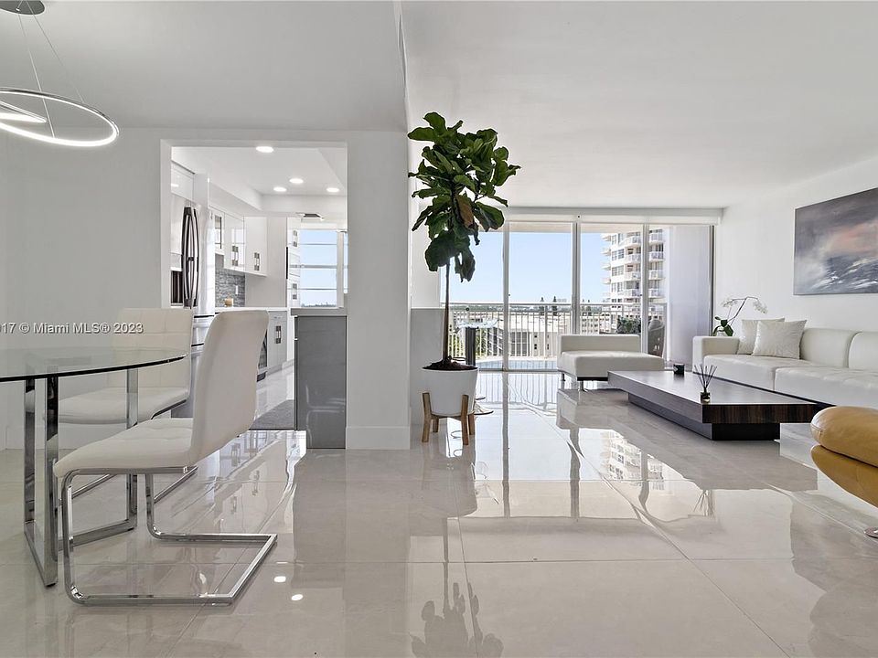 1st image of 18081 Biscayne Blvd APT 801