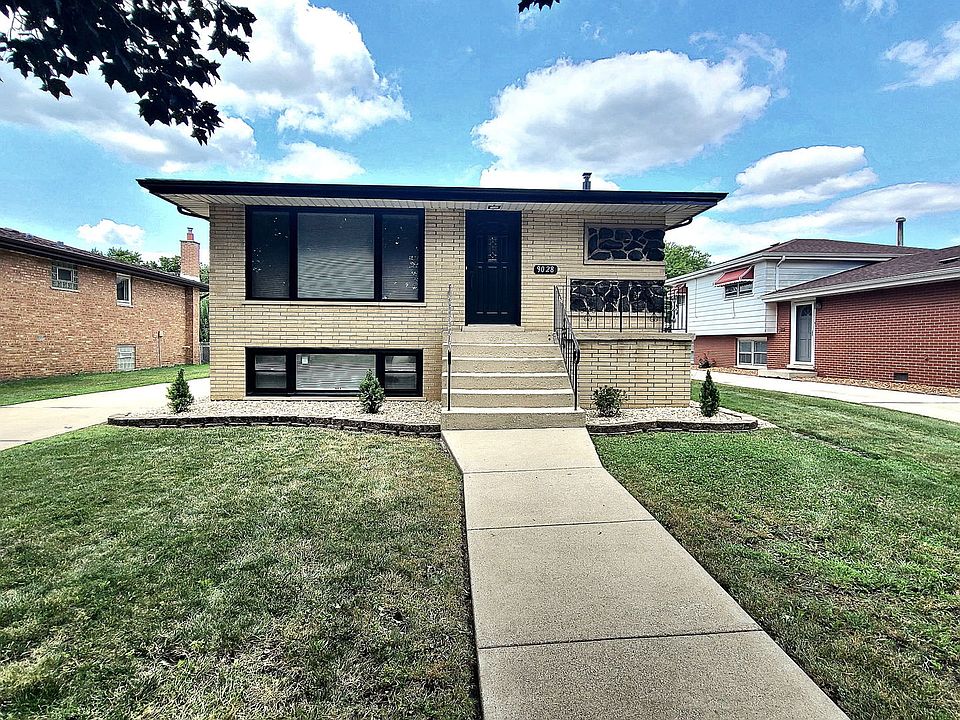 1st image of 9028 Meade Ave