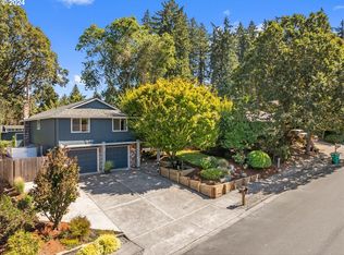 6990 SW Heath Pl, Beaverton, OR 97008
