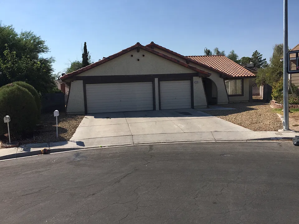 1009 Pitkin Cir