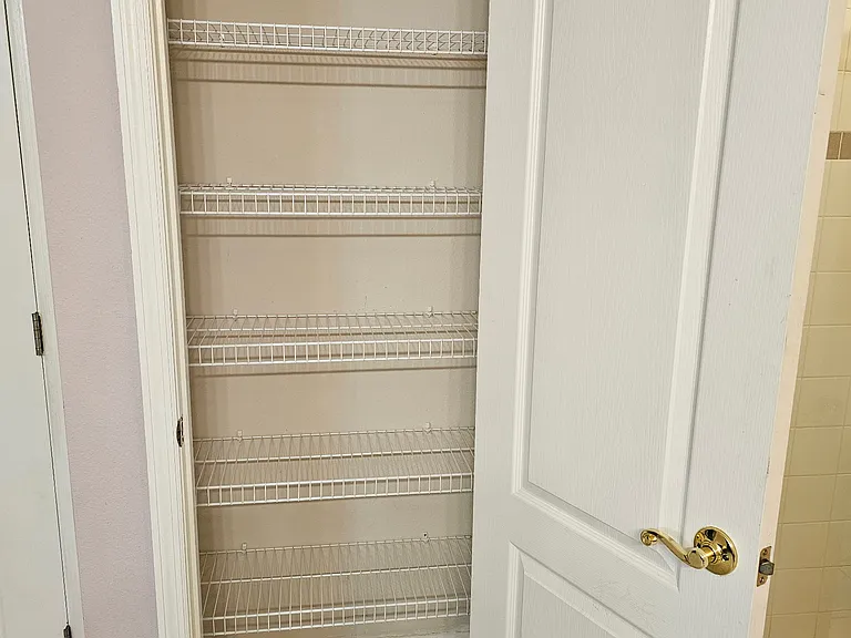 12410 Sullivan Rd — Photo 2