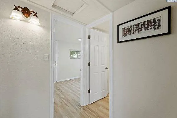 706 Willard Ave — Photo 13