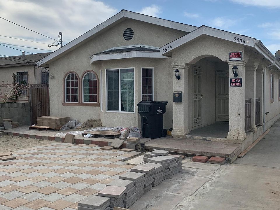 1st image of 3536 W 108th St