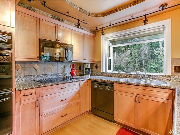 4th image of 32508 190th Ave SE