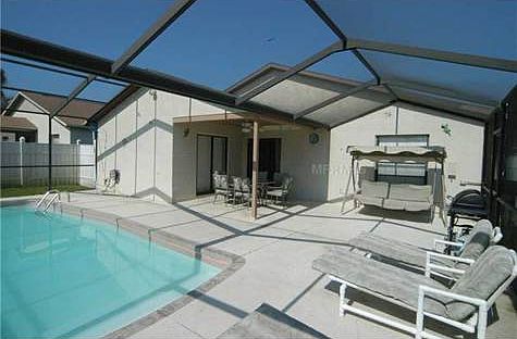 5th image of 4856 Jamaica Ln