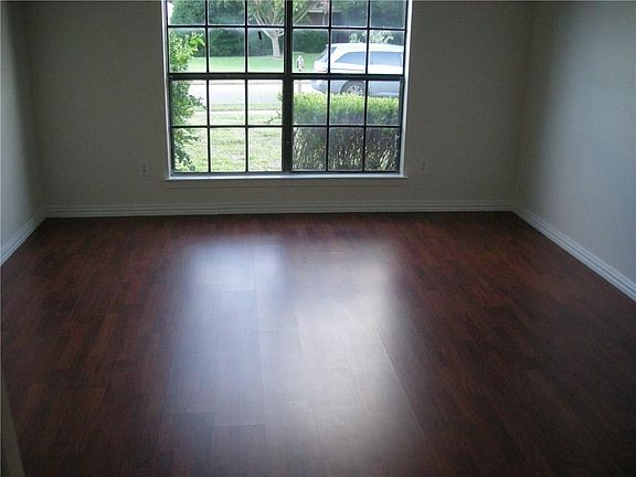 5th image of 3213 Sailmaker Ln