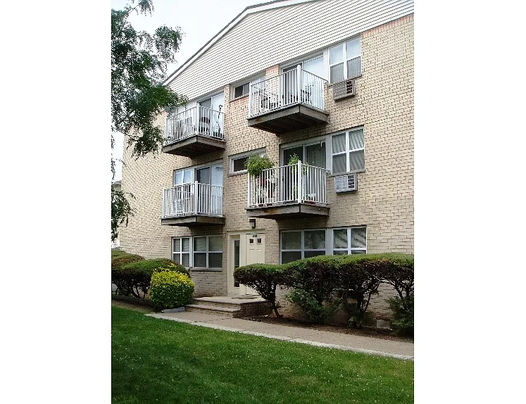 Building Photo - SDK Lodi Apartments