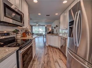 5341 Cove Cir #131, Naples, FL 34119