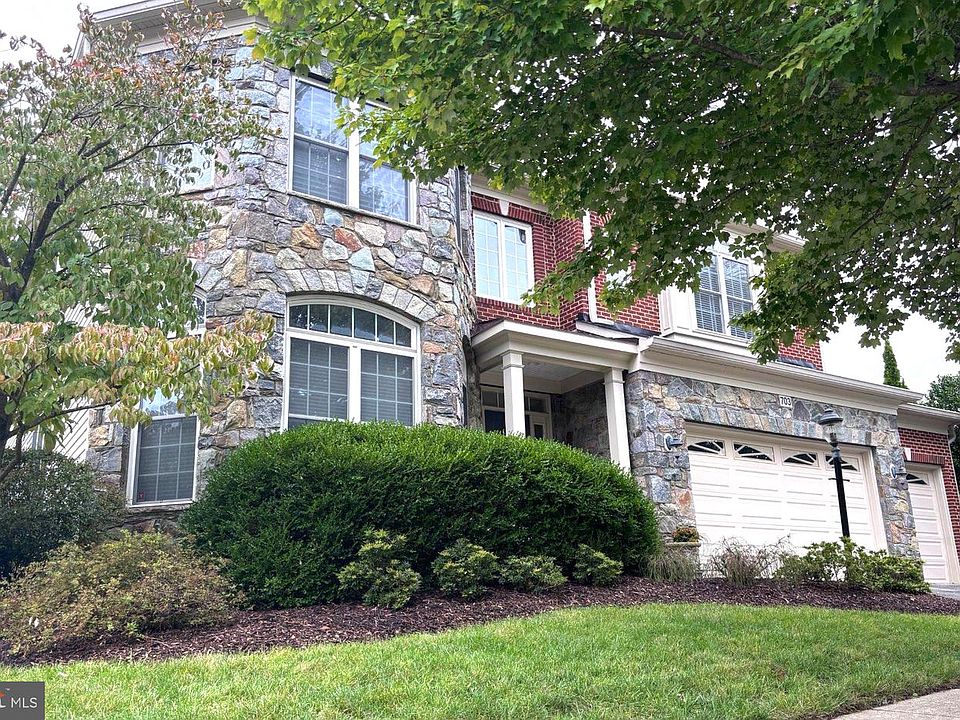 2nd image of 703 Fantail Ct