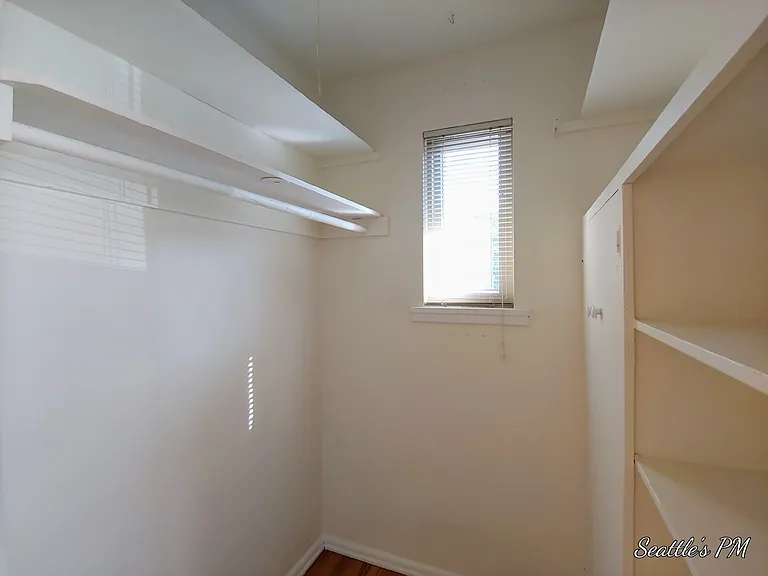 6537 Oswego Pl NE #1 — Photo 9