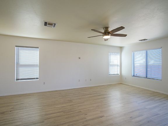 4th image of 4135 E Cameo Point Dr