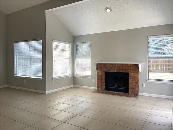 5th image of 4623 Green Trail Dr