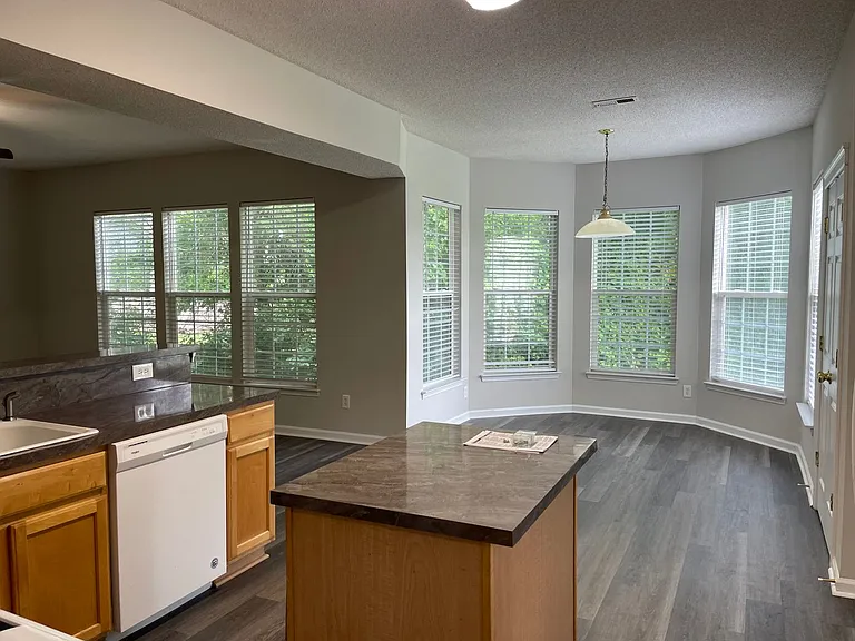 5603 Falls Ridge Ln — Photo 12