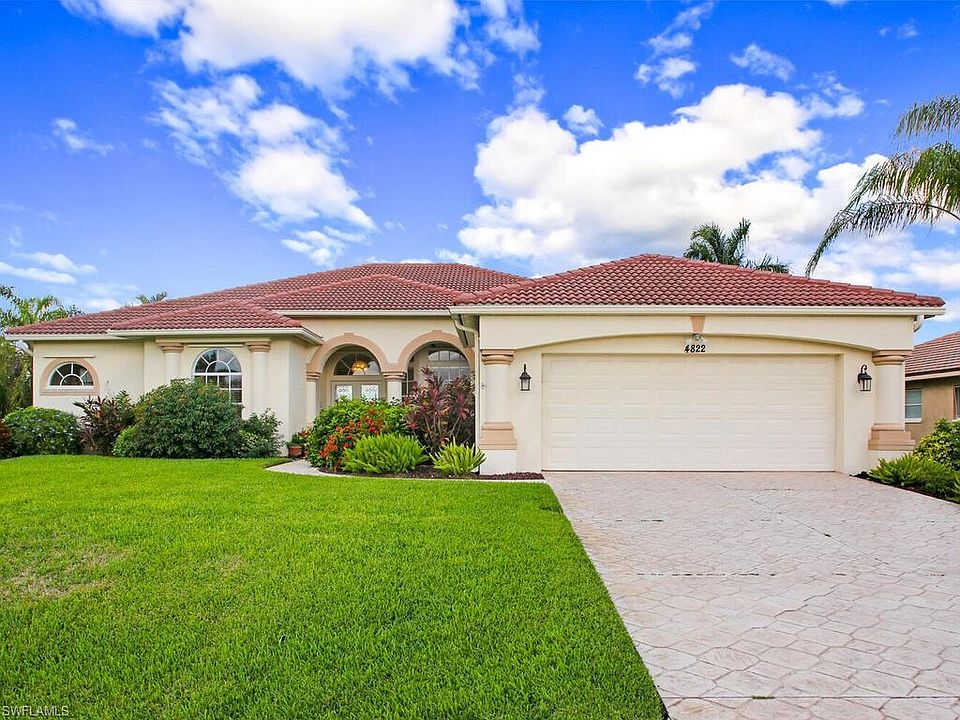 1st image of 4822 SW 20th Ave
