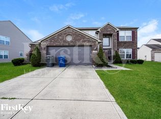 3103 Stillcrest Ln, Indianapolis, IN 46217