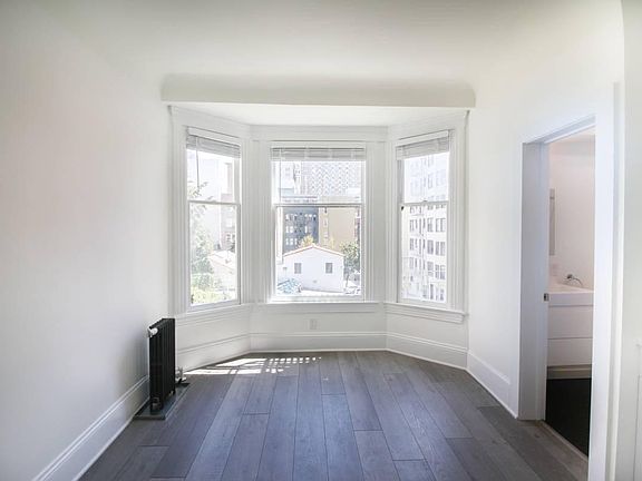 4th image of 720 Jones St #26