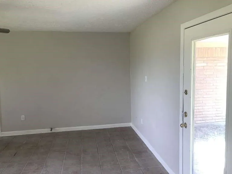 306 Tennyson St — Photo 10