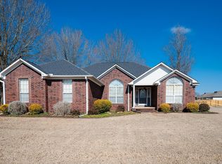 2112 Duane Dr, Beebe, AR 72012