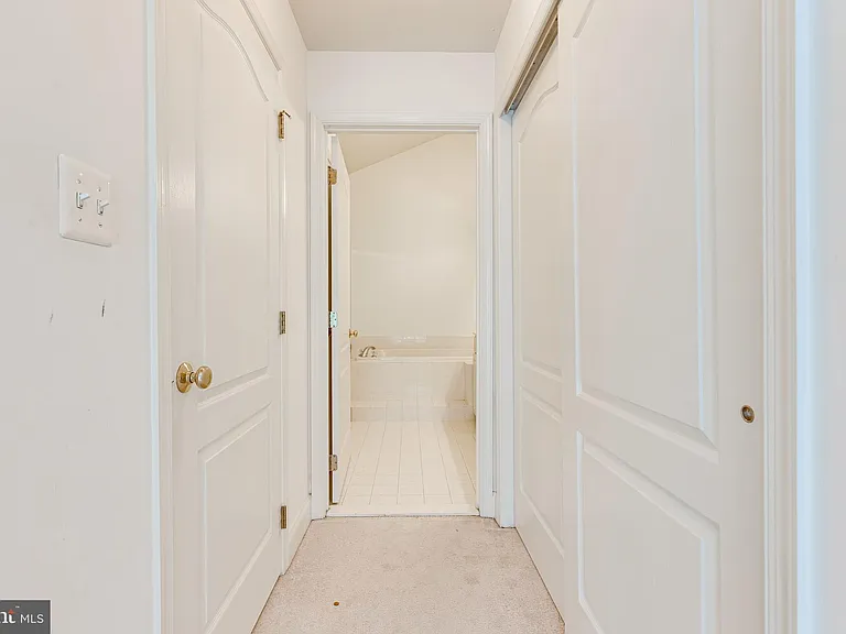 25634 Creek Run Ter — Photo 42