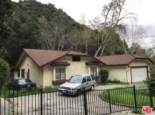 2076 Pasadena Glen Rd, Pasadena, CA 91107