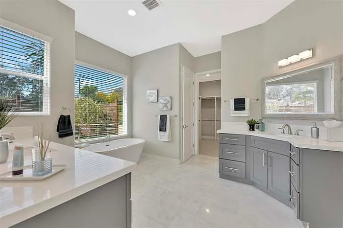 1011 Jimlojan Rd — Photo 13