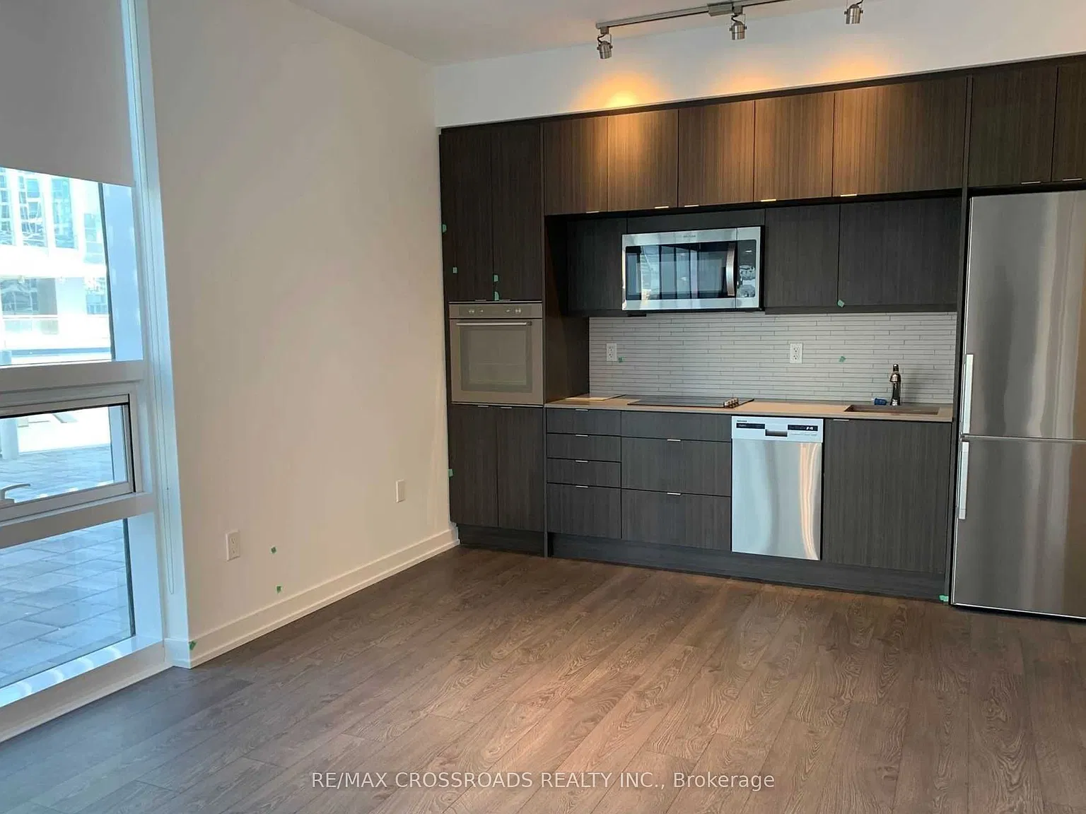 2 bed, $3,500 — Photo 4